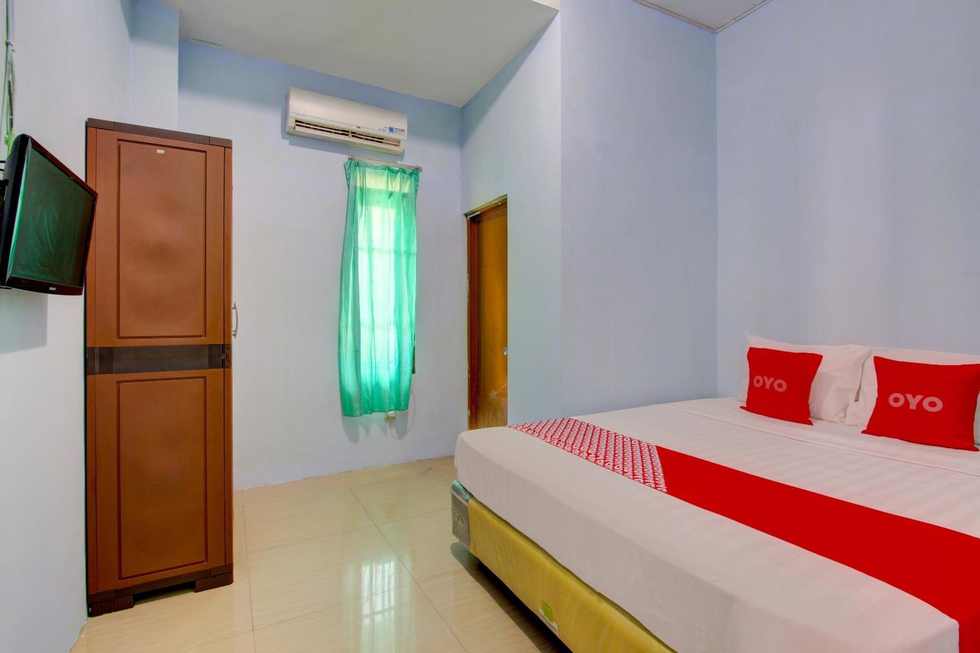 Super Oyo 93012 Griya Kencana Asri Syariah Lawean Bagian luar foto
